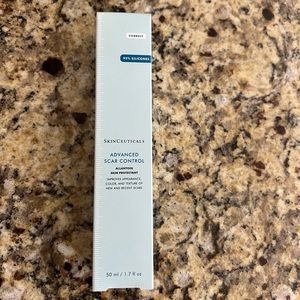 NIB Skin Ceuticals Advanced Scar Control